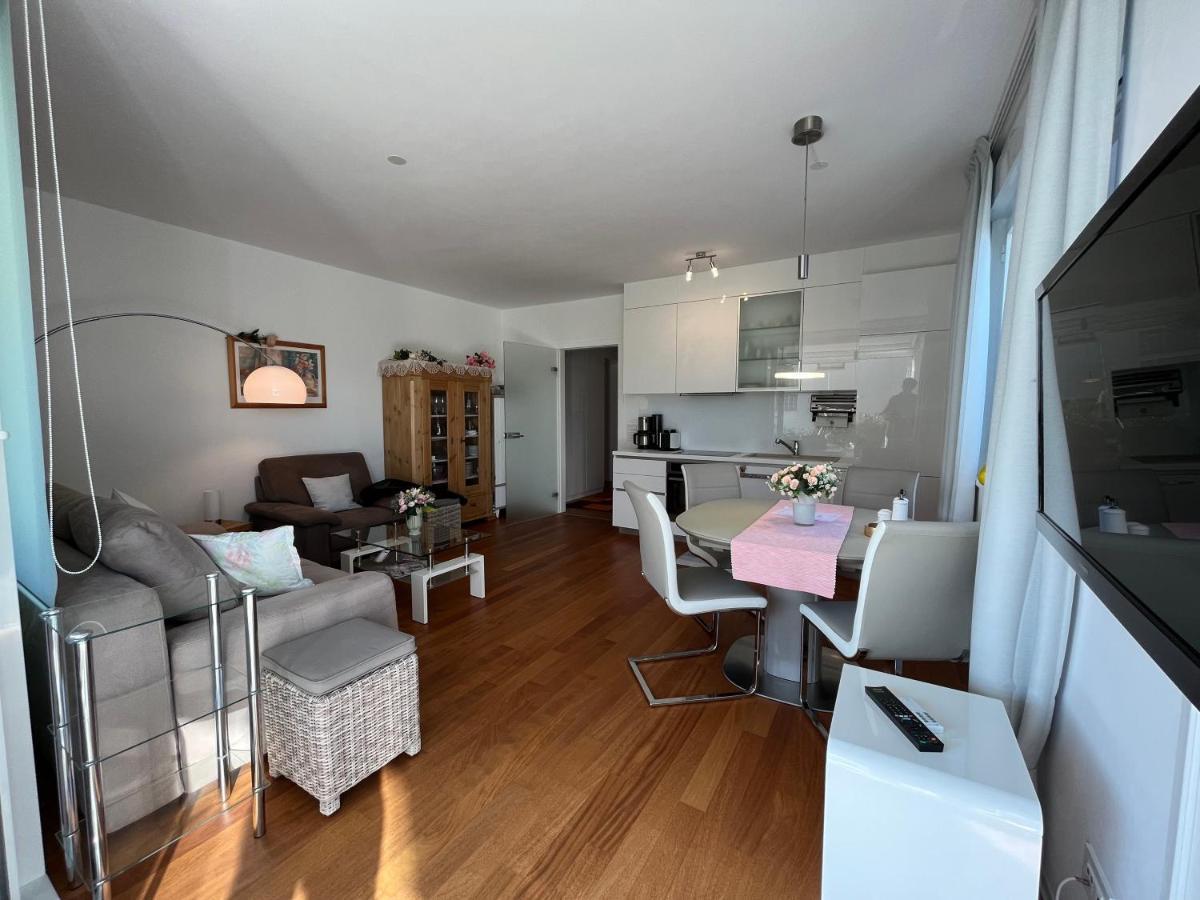 Apartment Lui With Rooftop Swimming Pool Ičići Zewnętrze zdjęcie